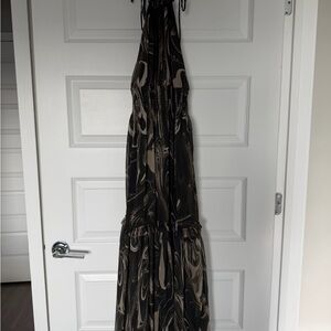 Banana Republic Marble-Print Maxi Dress in Black and Taupe